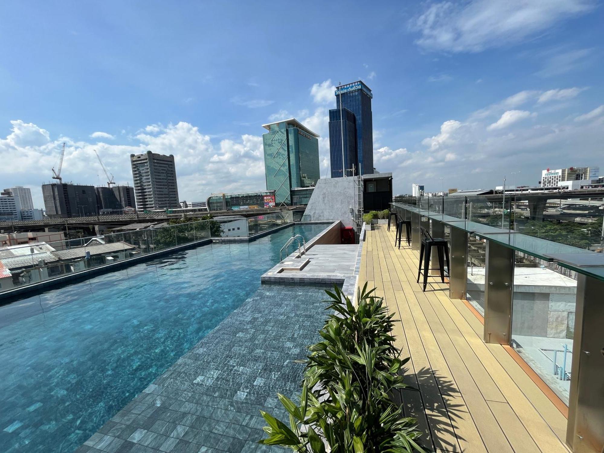 De Botan Bangna Hotel Bangkok Exterior photo